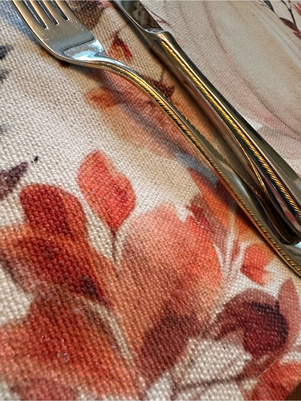 Autumn Pumpkin Floral Placemats - Martha Stewart - Set of 2 (Cream & Orange) - Picture 5 of 14